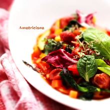 培根番茄辣醬義大利麵