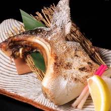 本日の旬魚の塩焼き