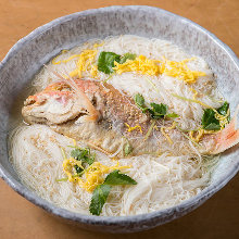 涼拌麵線 涼拌麵線