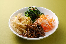 韓式涼拌小菜拼盤