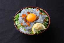 大阪灣生銀魚蓋飯