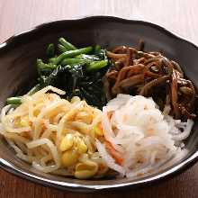 韓式涼拌小菜拼盤