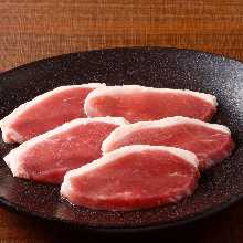 鴨肉烤（醬料/黑胡椒鹽醬）