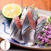 北海道直送活秋刀魚生魚片
