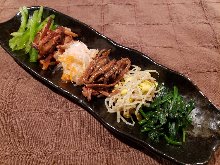 韓式涼拌小菜拼盤