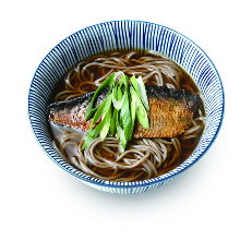 紅燒鯡魚蕎麥麵