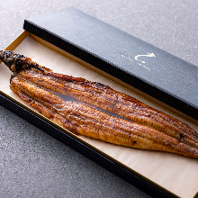 烤鰻魚/白烤鰻魚 僅整尾提供