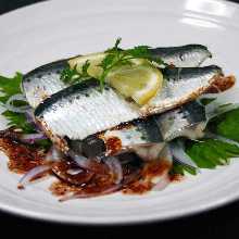 油醃沙丁魚