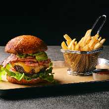 培根牛油果漢堡