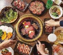 3,200日圓套餐 (60道菜) 3,200日圓套餐 (60道菜)