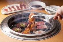 4,200日圓套餐 (80道菜) 4,200日圓套餐 (80道菜)