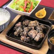  炭烤土雞腿肉套餐