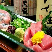 生魚片拼盤