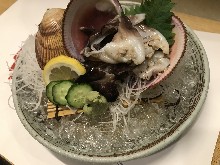 生魚片拼盤