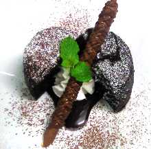 熔岩巧克力蛋糕