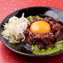 生拌馬肉