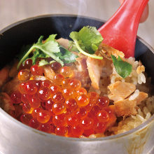 鮭魚卵鍋飯