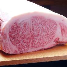 仙台牛A5－8～9肋眼120克或菲力100克+1,000日圓