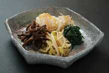 韓式涼拌小菜拼盤