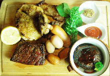 肉類料理拼盤 肉類料理拼盤